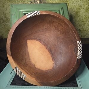 Handcrafted Olive Wood Bowl w/ Black & White Batik Bone Accents